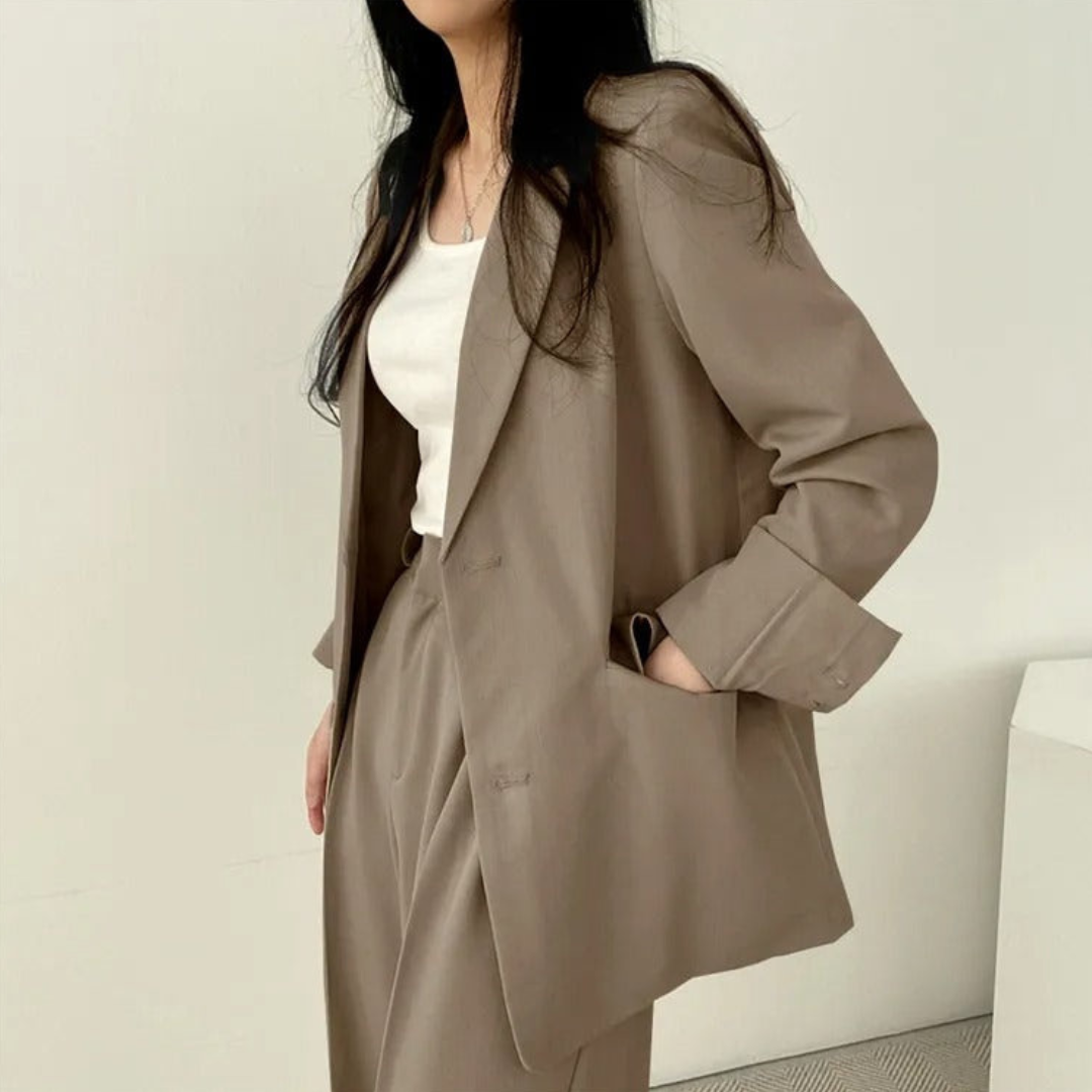 Gestructureerde en chique dames set met comfortabele blazer en broek