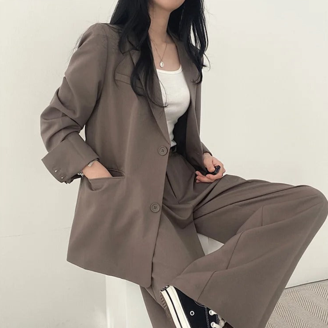 Gestructureerde en chique dames set met comfortabele blazer en broek