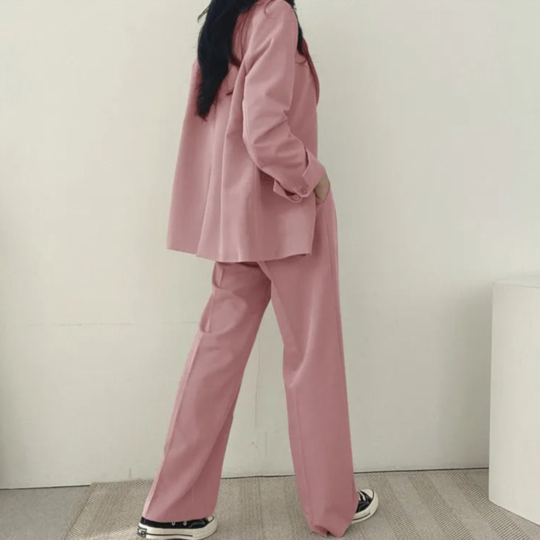 Gestructureerde en chique dames set met comfortabele blazer en broek