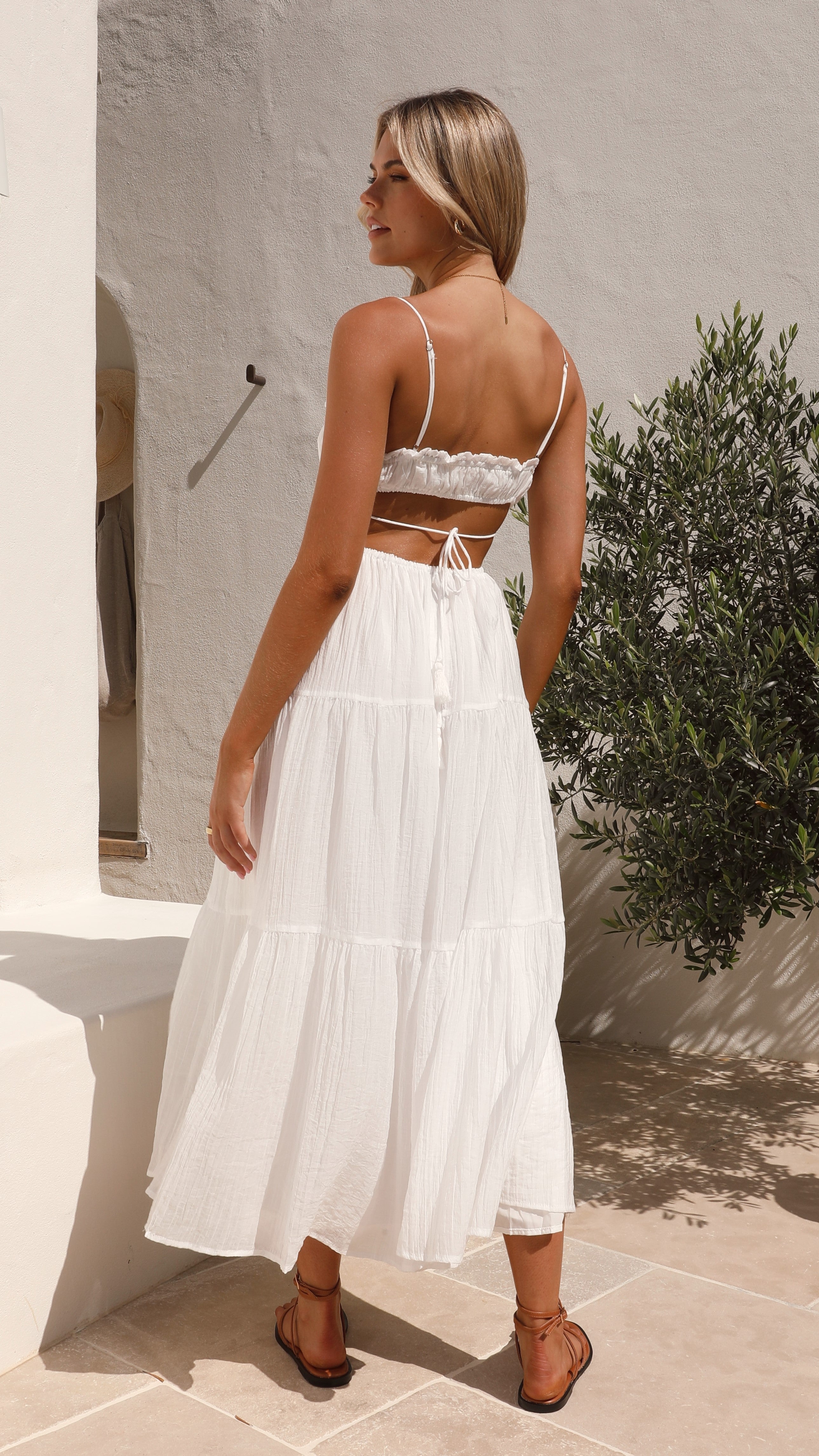 Amoura | Tiered Maxi Jurk