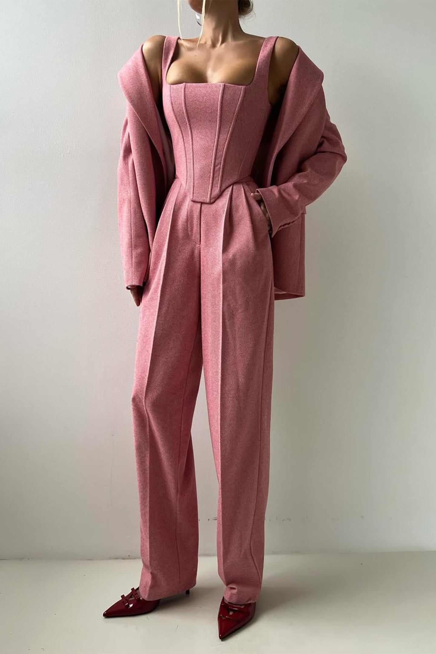 Stijlvolle gestructureerde dames set met luxe blazer en pantalon
