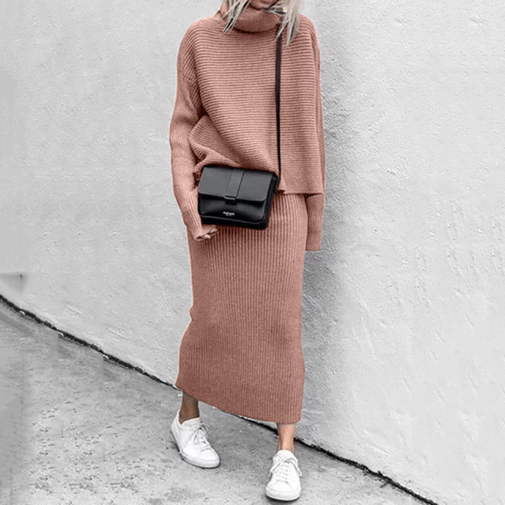 Zachte warme vrouwen set met comfortabele sweater en rok