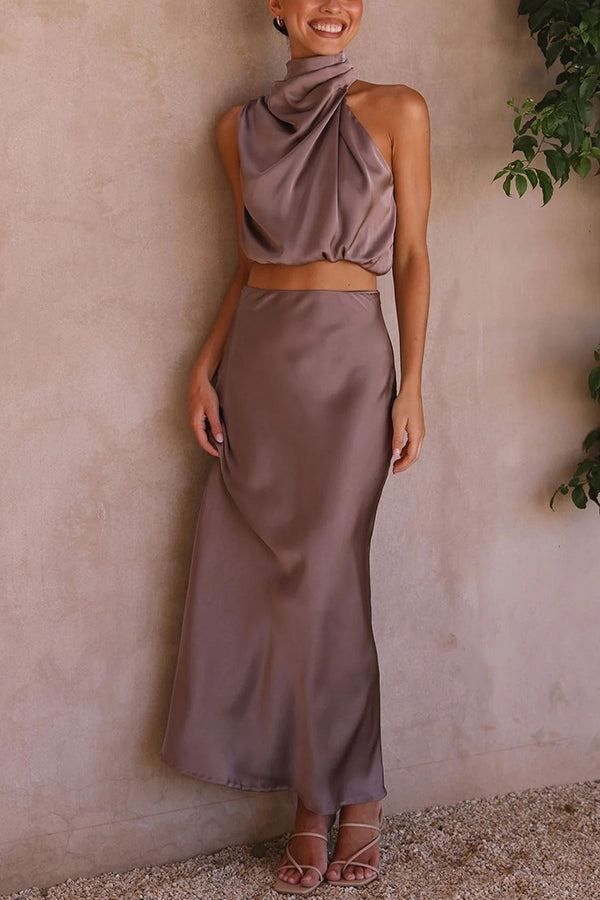Terri | Satijnen Set met Hoge Hals en Maxi Rok