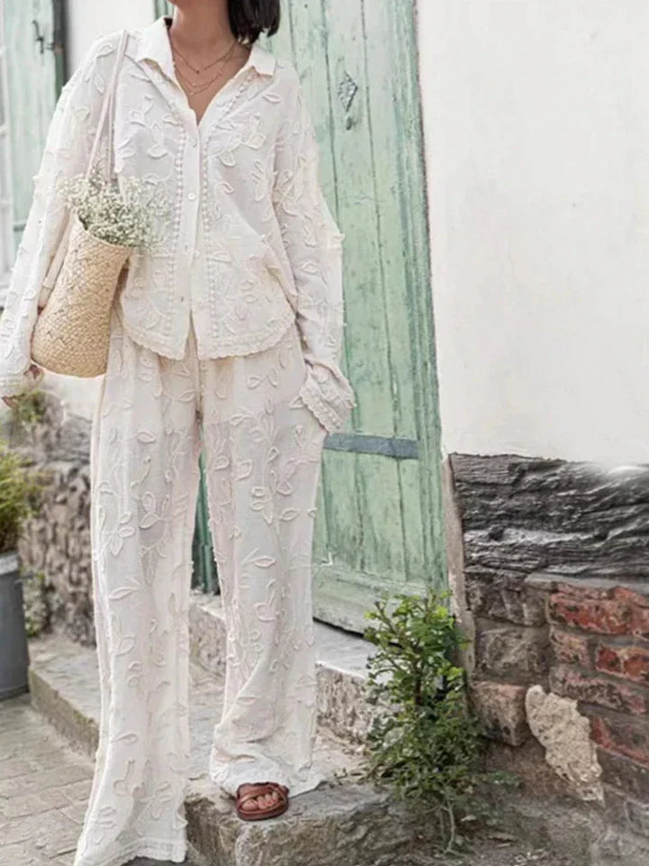 Kalie | Zomerse Geborduurde Broek en Blouse Set