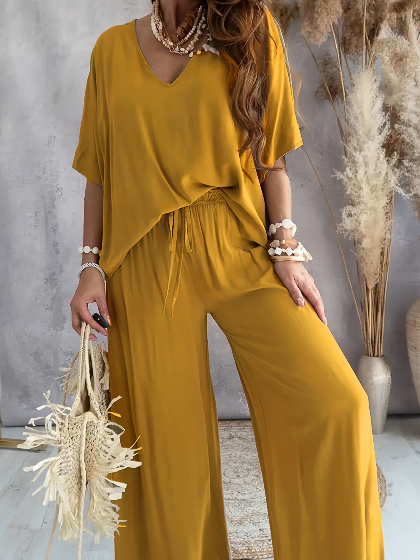 Jaantje | Zomerse Lounge Set met Wijde Broek en V-Hals Top