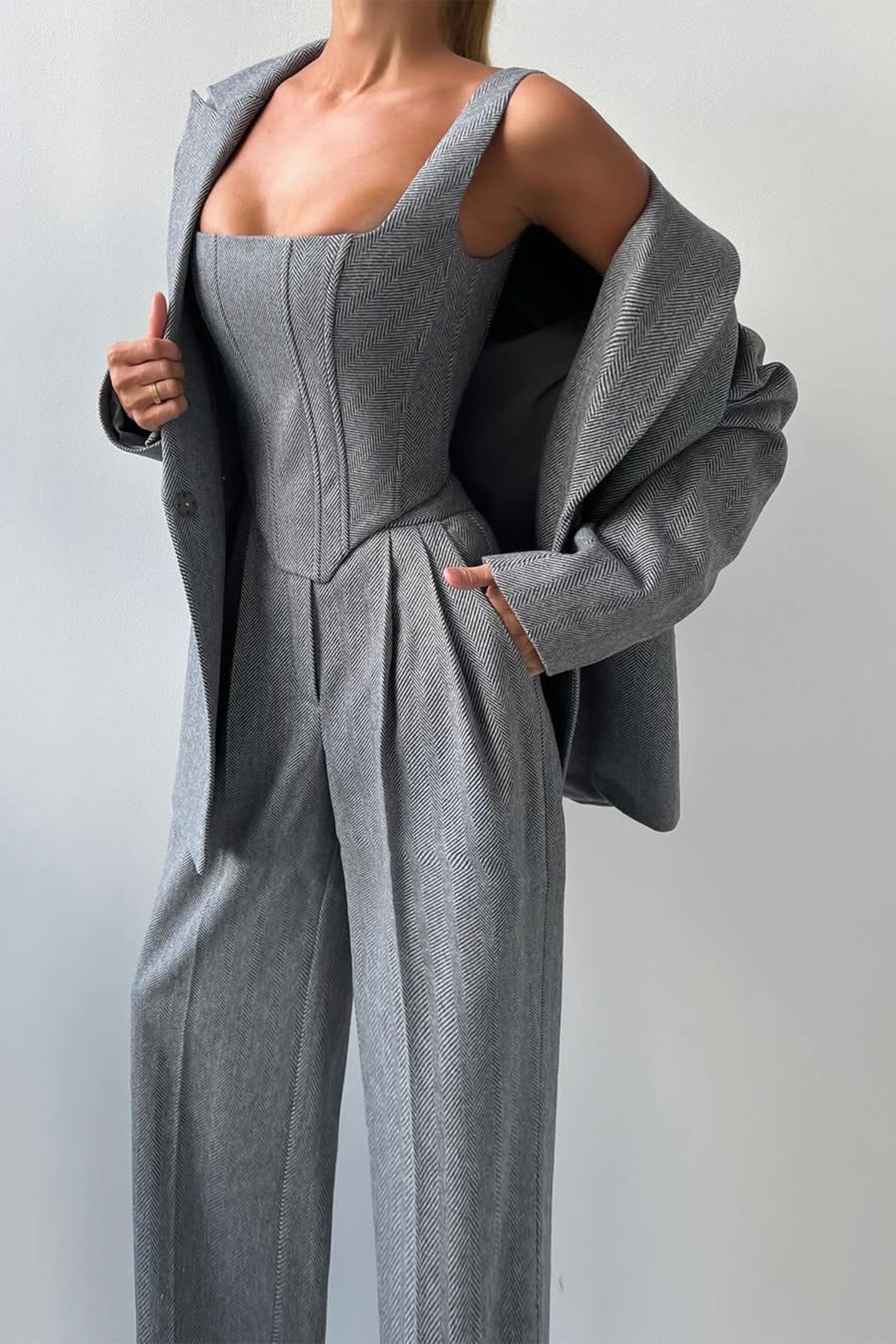 Stijlvolle gestructureerde dames set met luxe blazer en pantalon