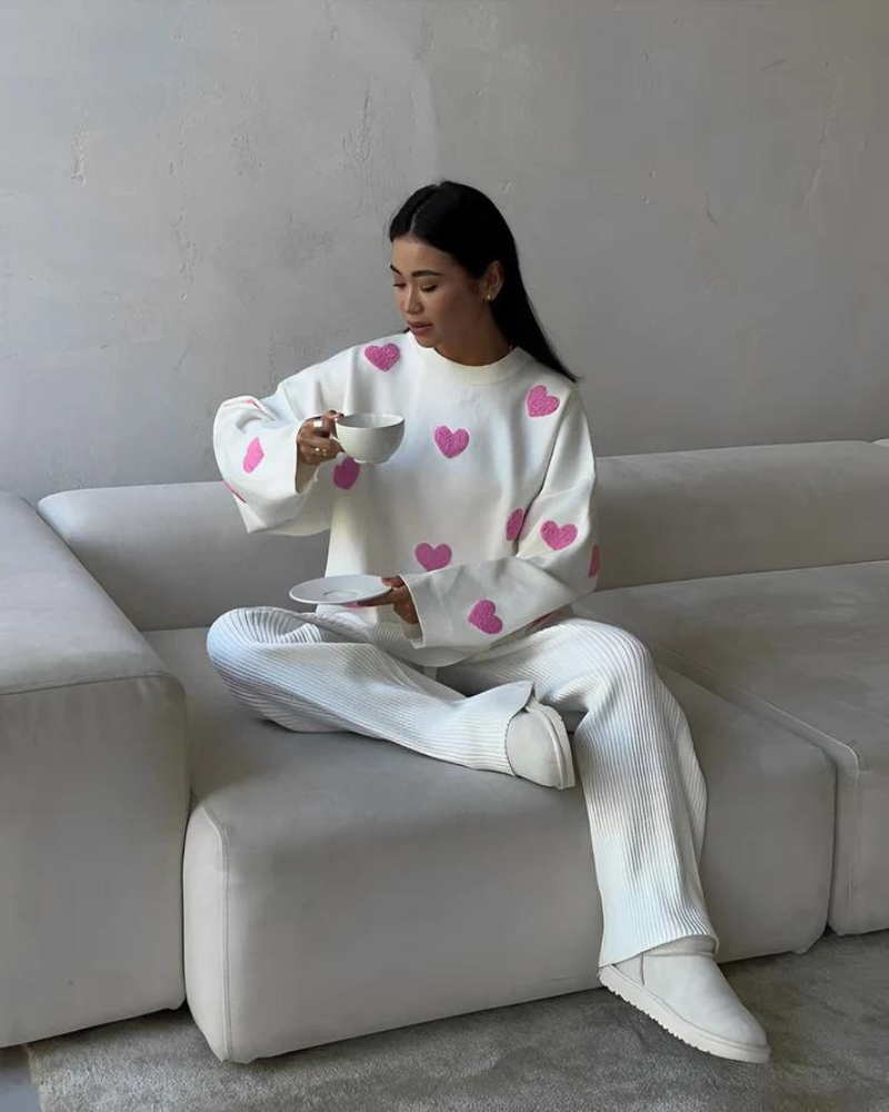 Love | Oversized Sweater