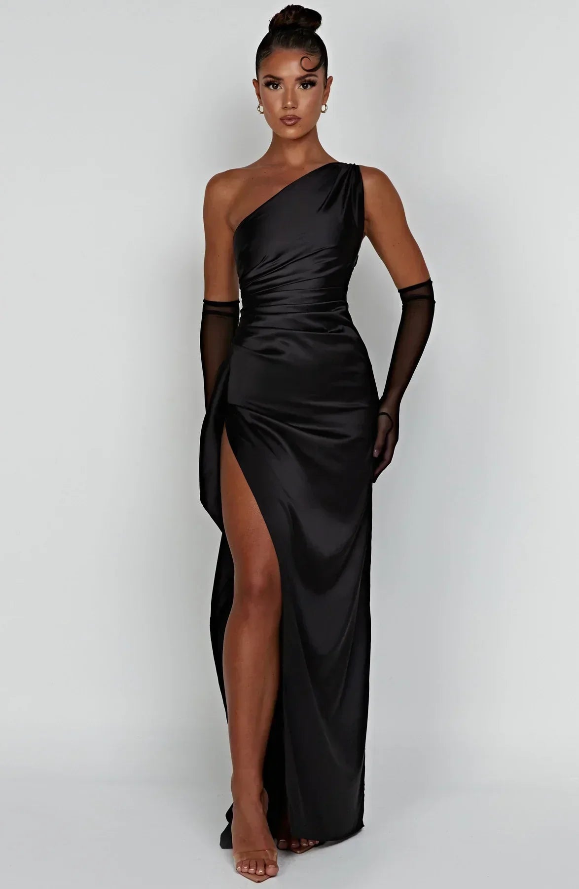Jadey | Satijnen One-Shoulder Avondjurk met Hoge Split