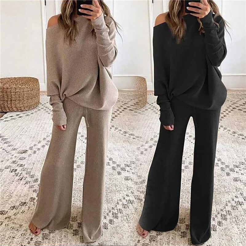 Zachte en comfortabele dames set met warme sweater en broek