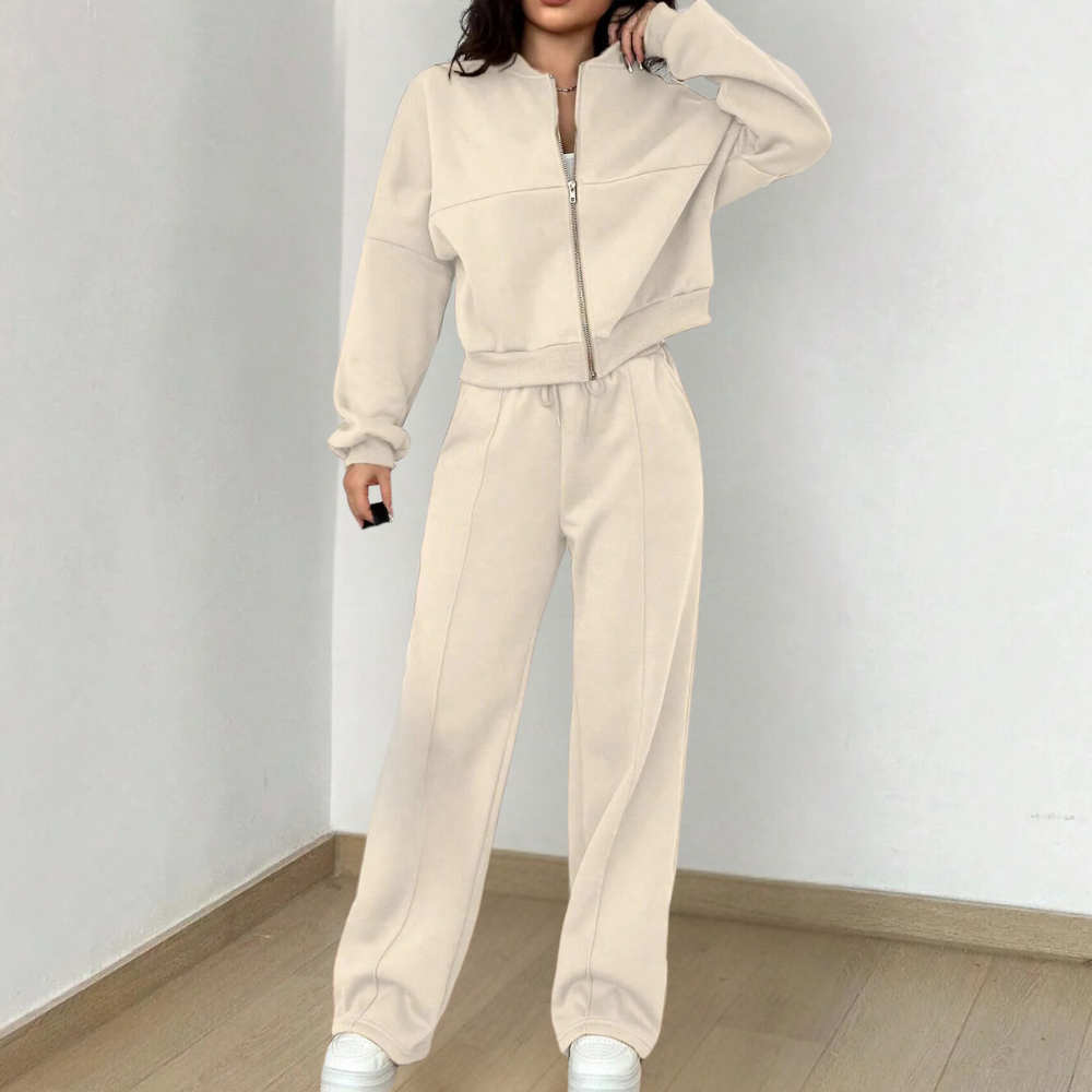 Lucy | Comfy Sweatsuit