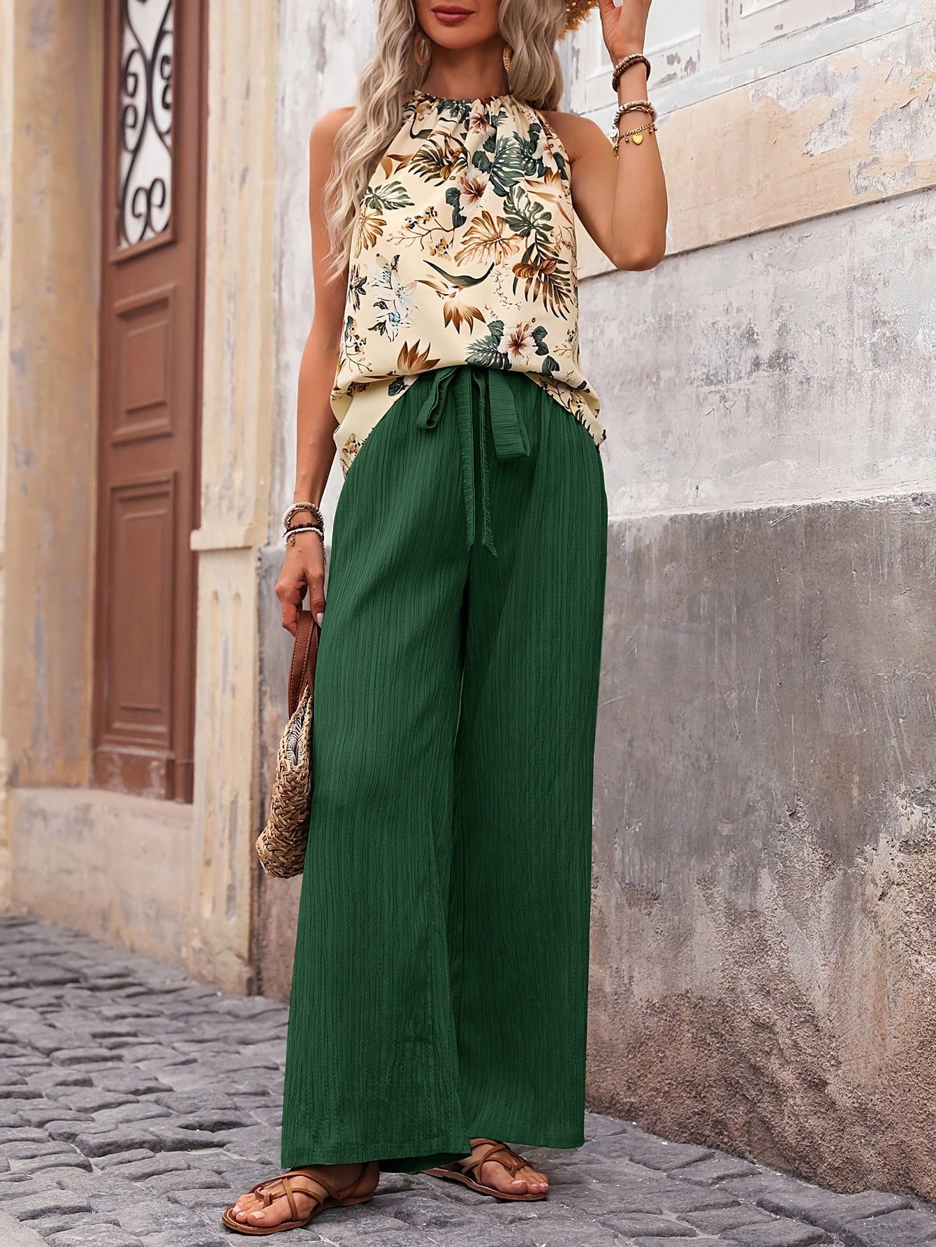 Reena | Zomerse Set met Haltertop en Wijde Broek