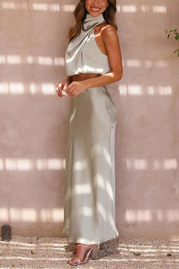 Terri | Satijnen Set met Hoge Hals en Maxi Rok